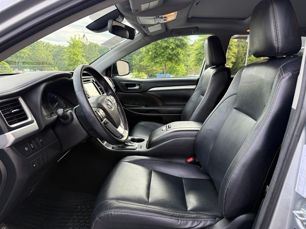 Toyota Highlander  2018
