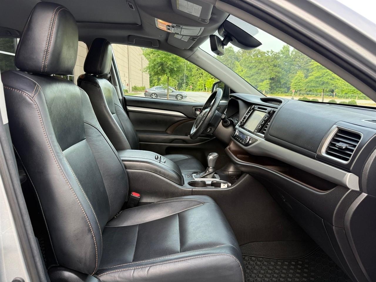 Toyota Highlander  2018