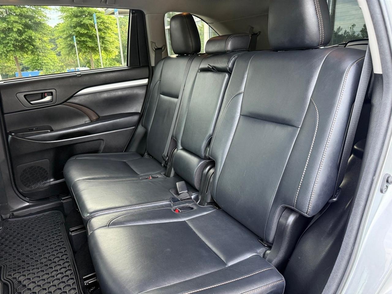 Toyota Highlander  2018