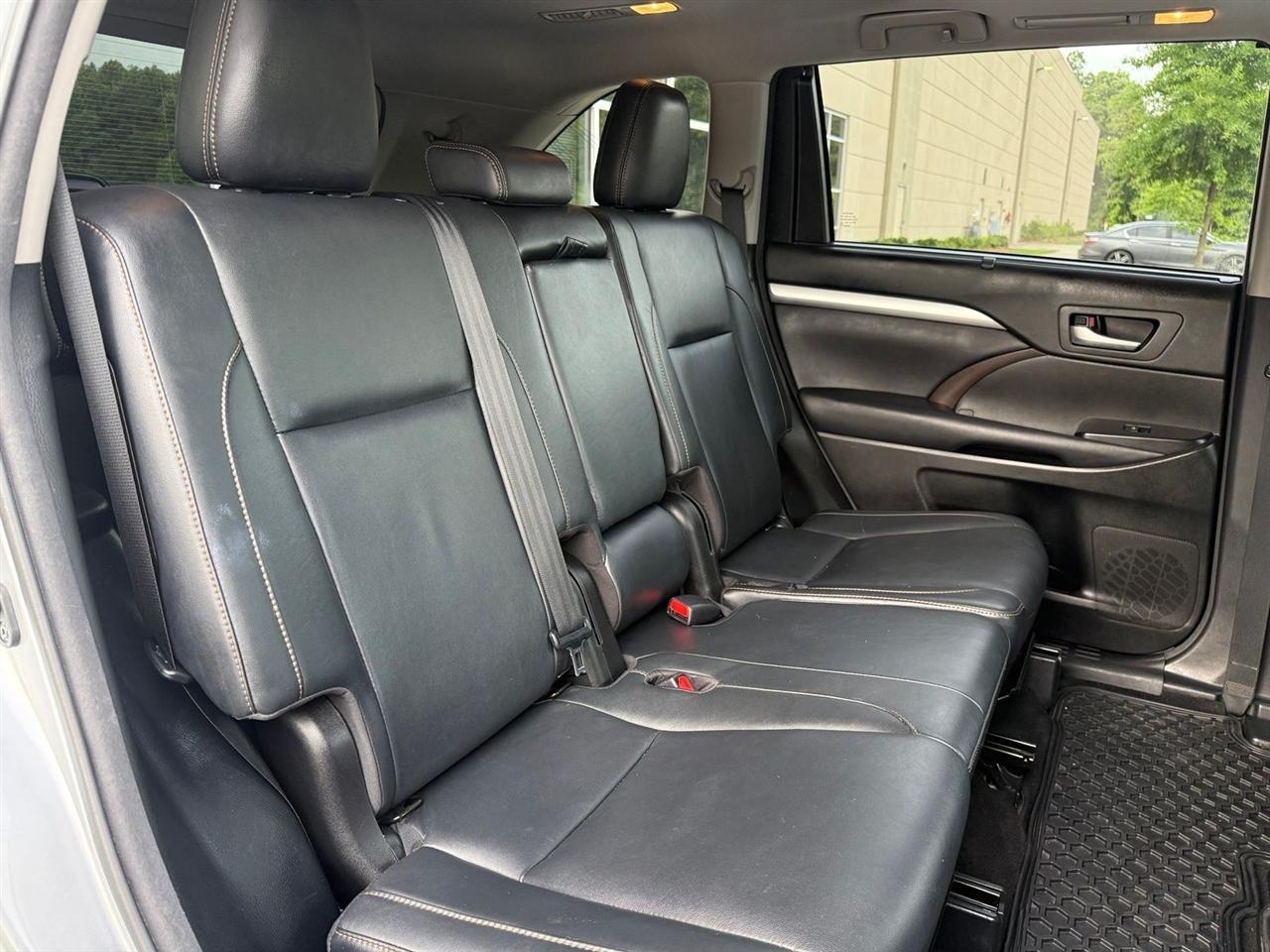 Toyota Highlander  2018