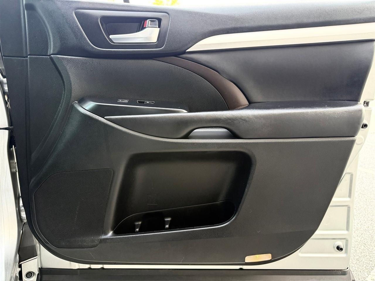 Toyota Highlander  2018