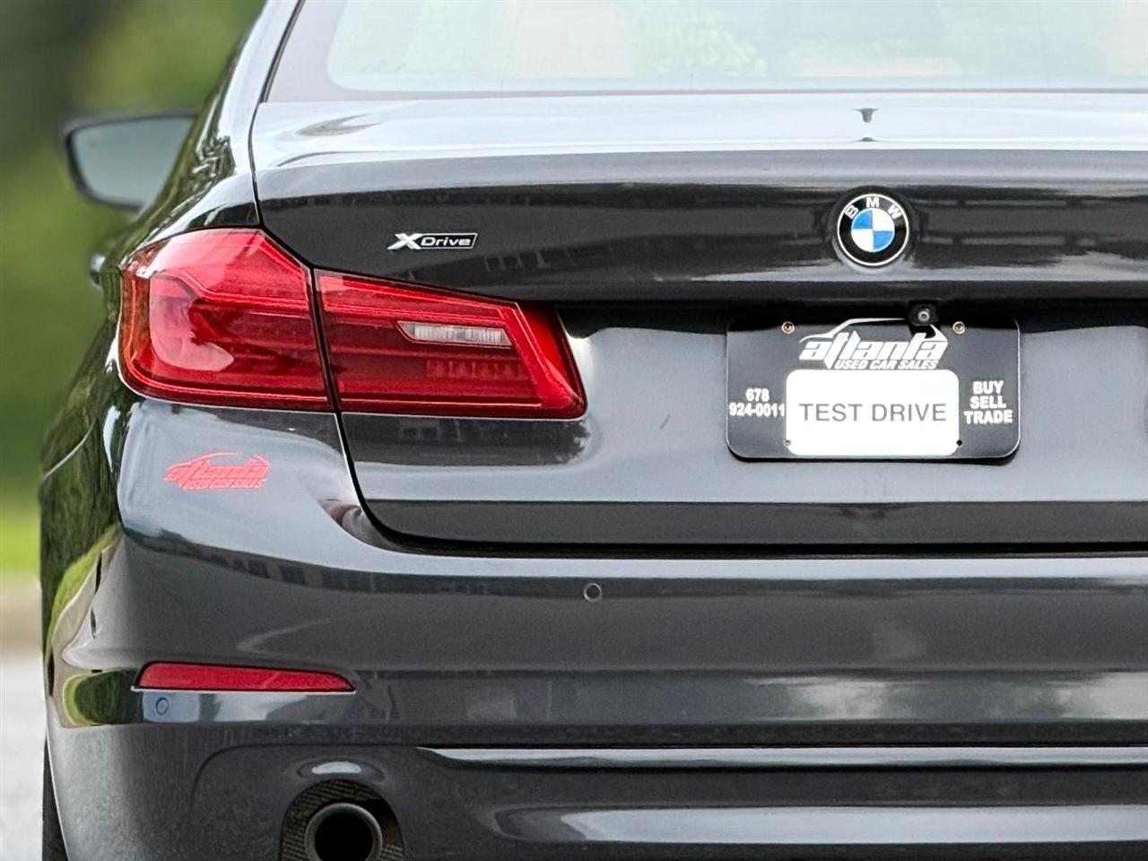 BMW 5 Series  2019
