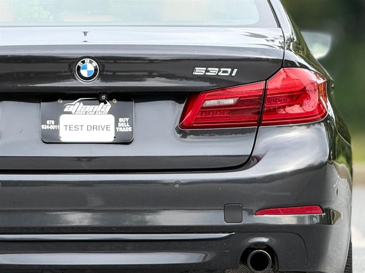 BMW 5 Series  2019