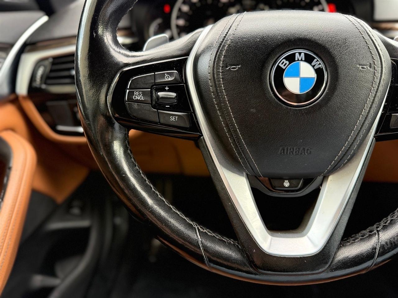 BMW 5 Series  2019