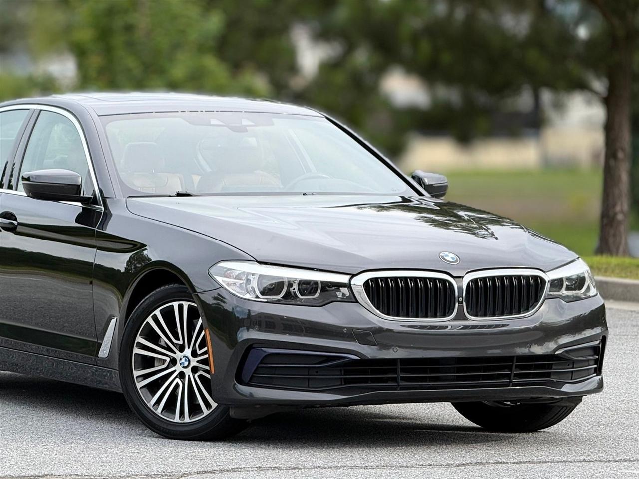 BMW 5 Series  2019