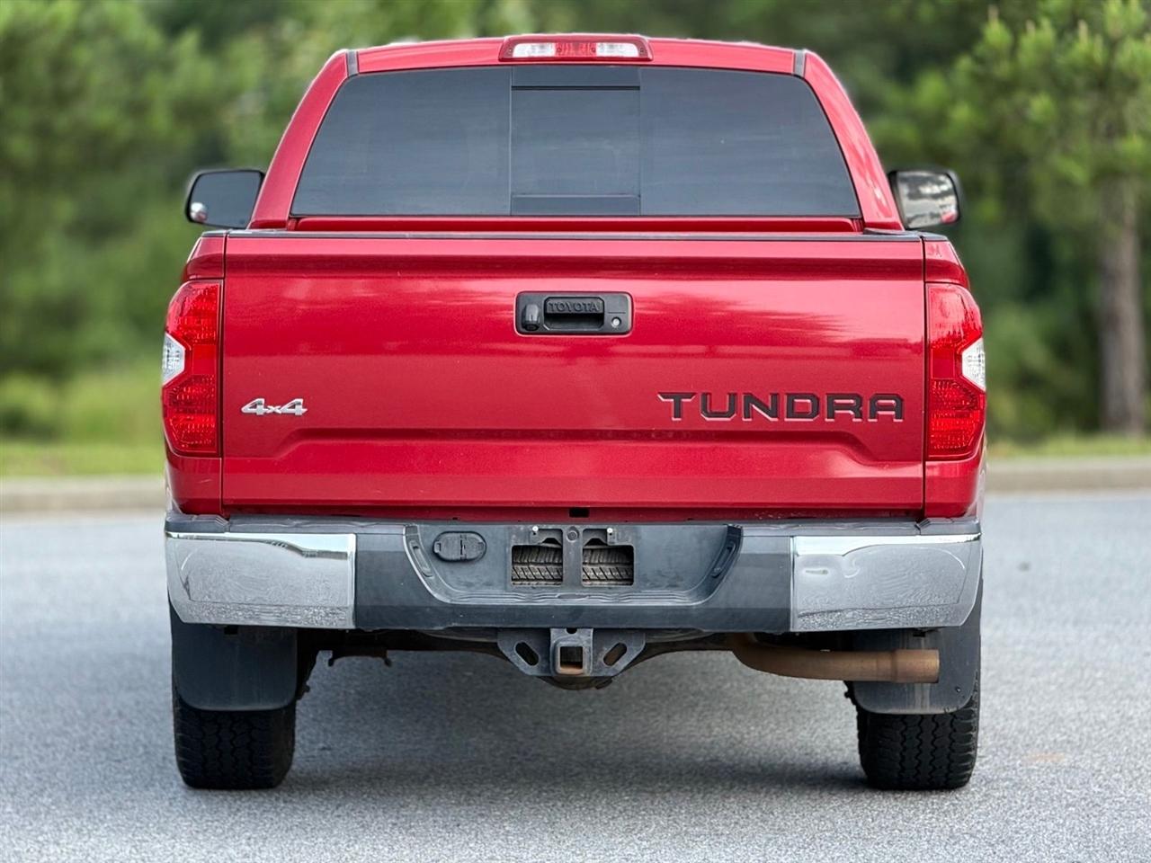 Toyota Tundra 4WD  2017