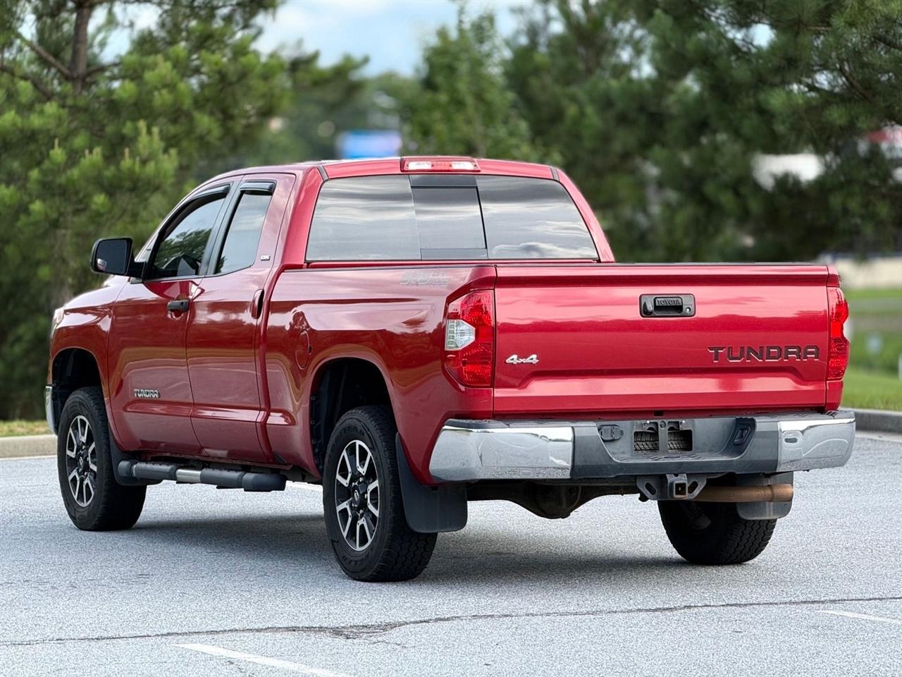 Toyota Tundra 4WD  2017