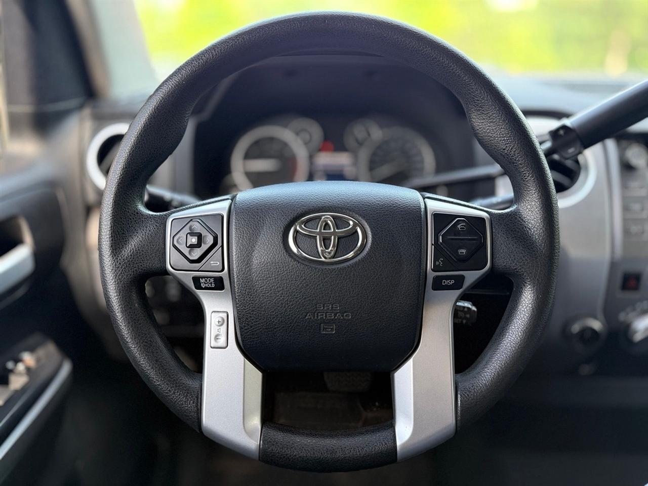 Toyota Tundra 4WD  2017