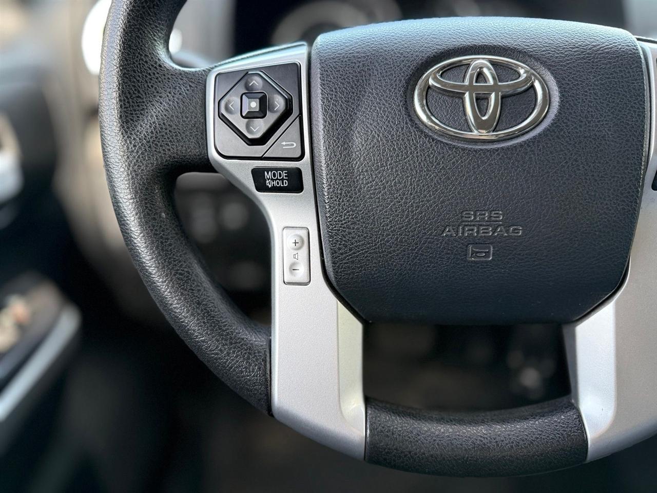 Toyota Tundra 4WD  2017