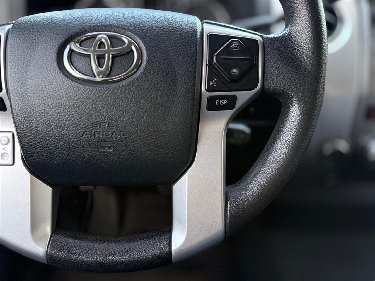 Toyota Tundra 4WD  2017