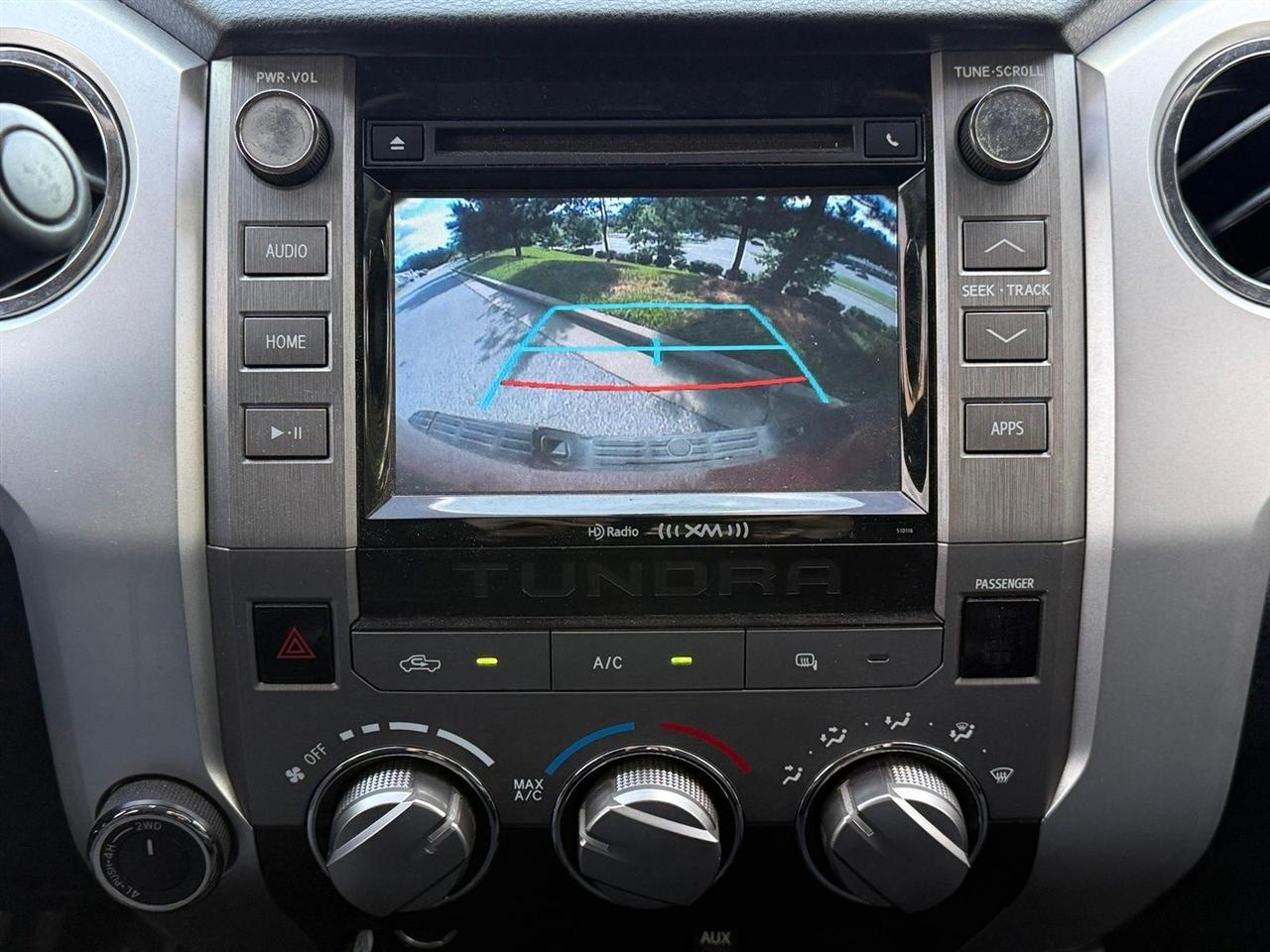 Toyota Tundra 4WD  2017