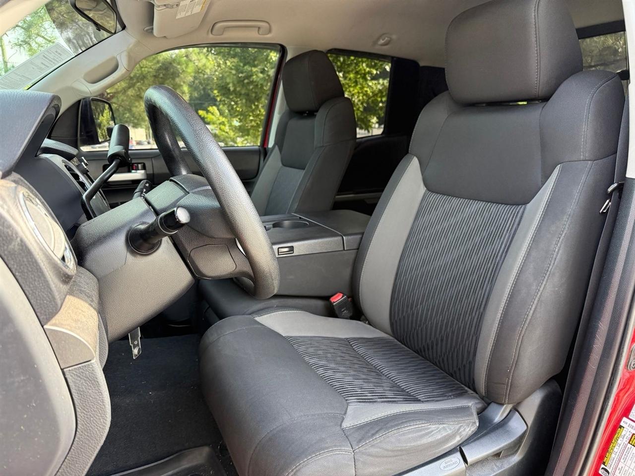 Toyota Tundra 4WD  2017