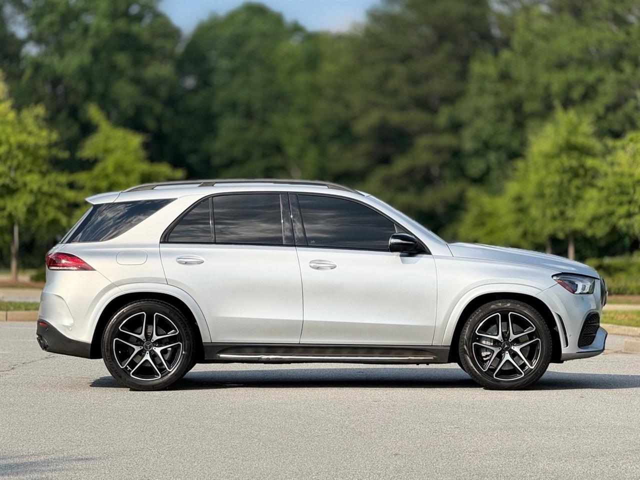 Mercedes-Benz GLE  2021