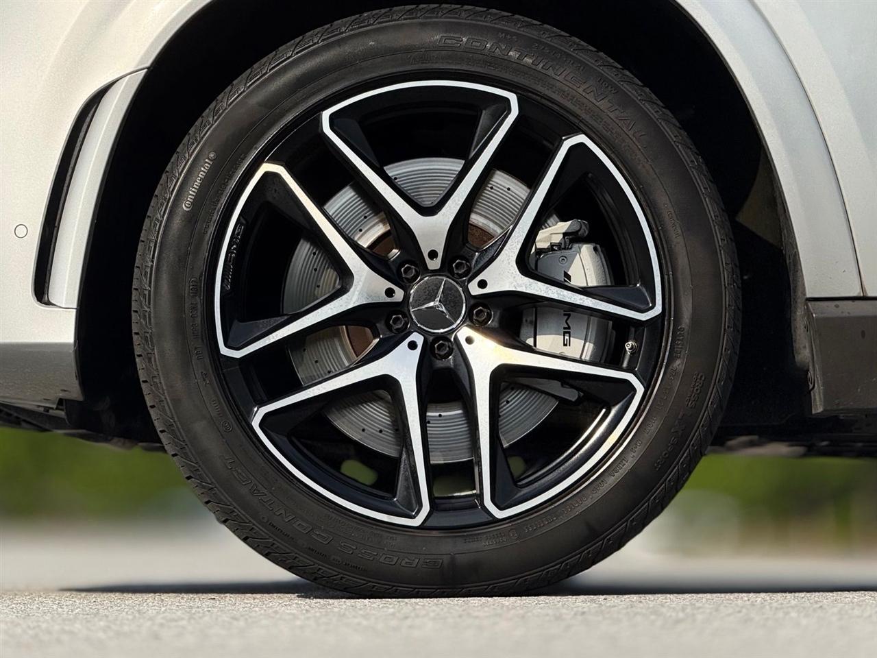 Mercedes-Benz GLE  2021