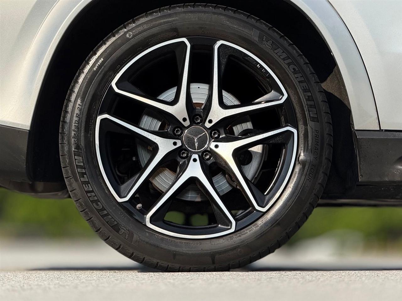 Mercedes-Benz GLE  2021