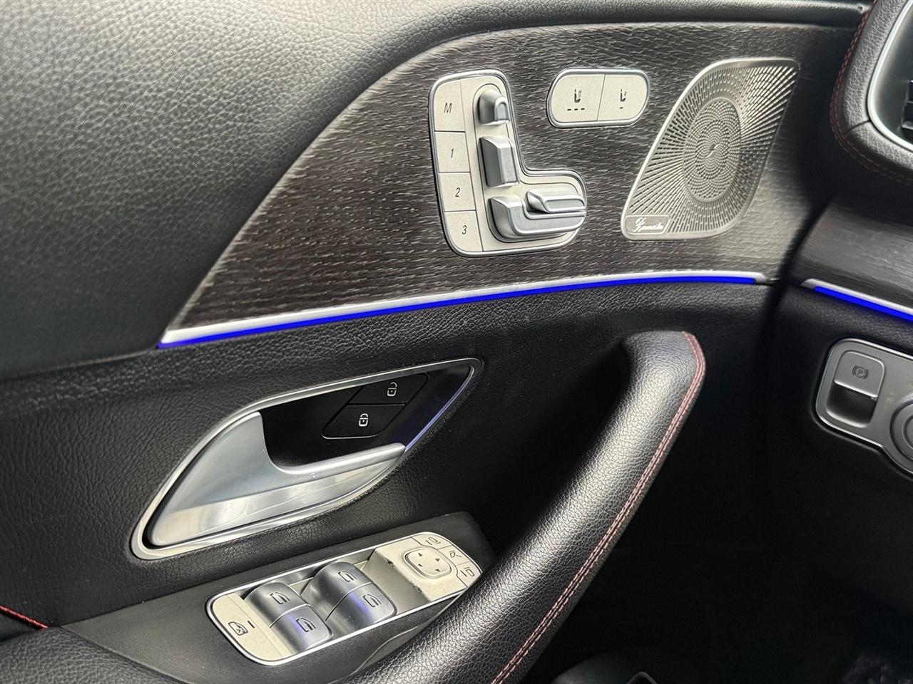 Mercedes-Benz GLE  2021