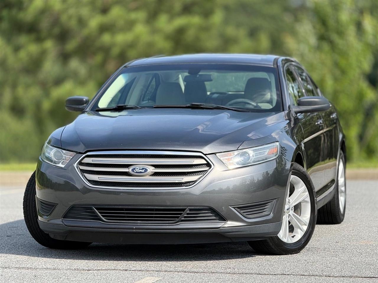 Ford Taurus  2016