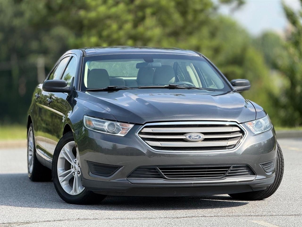 Ford Taurus  2016