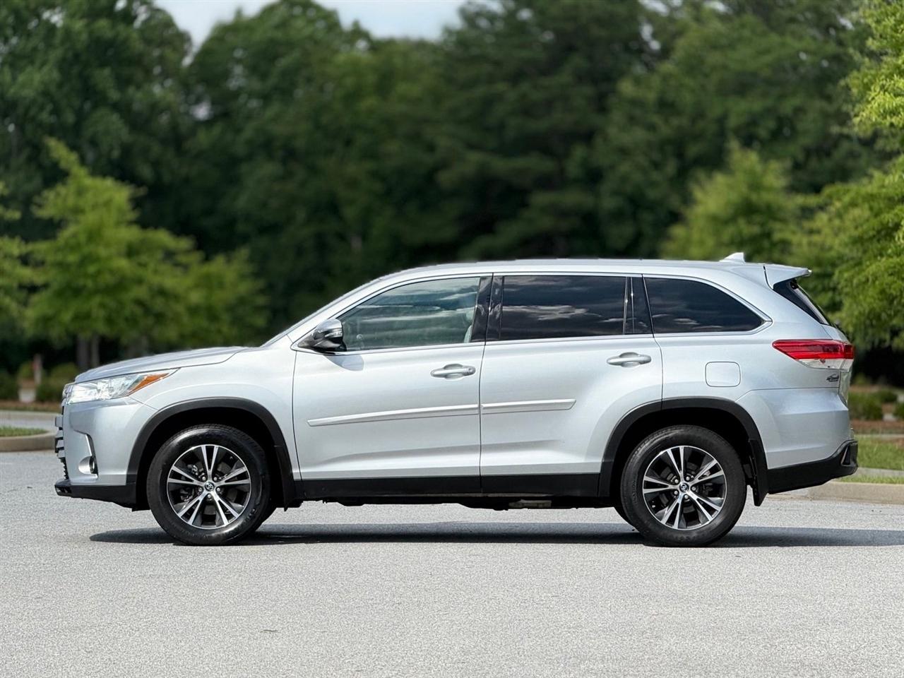 Toyota Highlander  2019