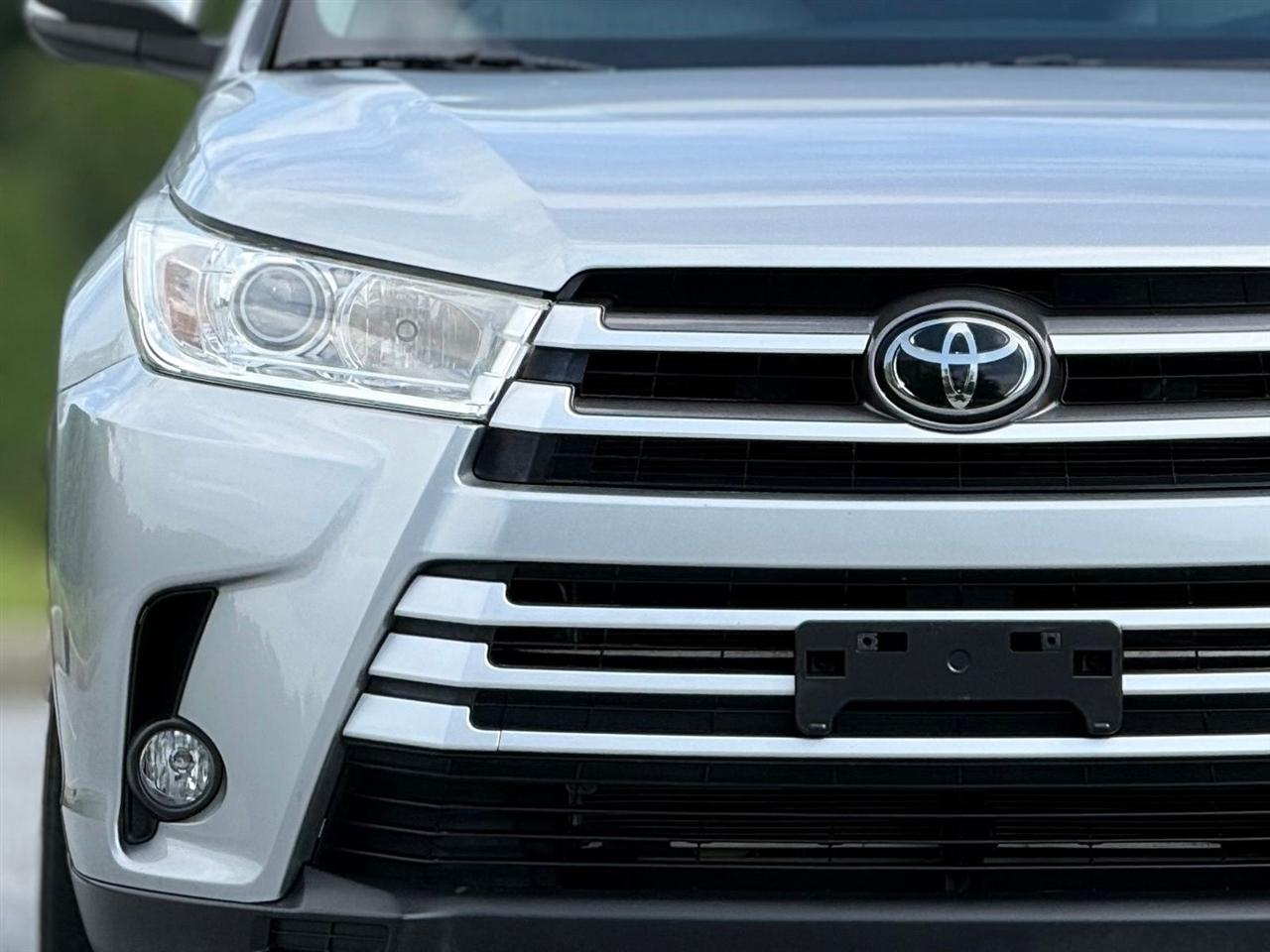 Toyota Highlander  2019