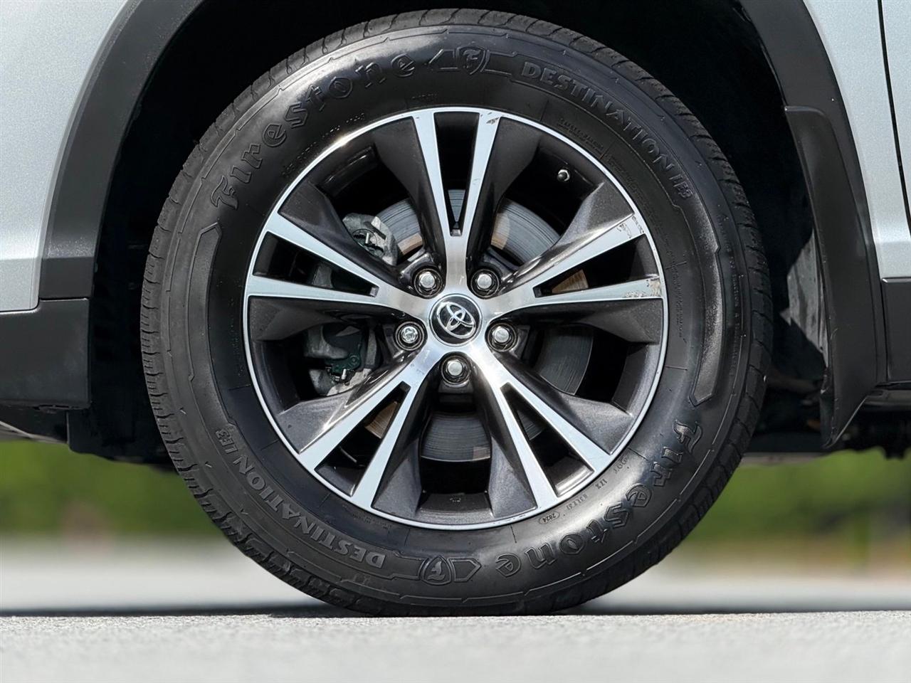 Toyota Highlander  2019