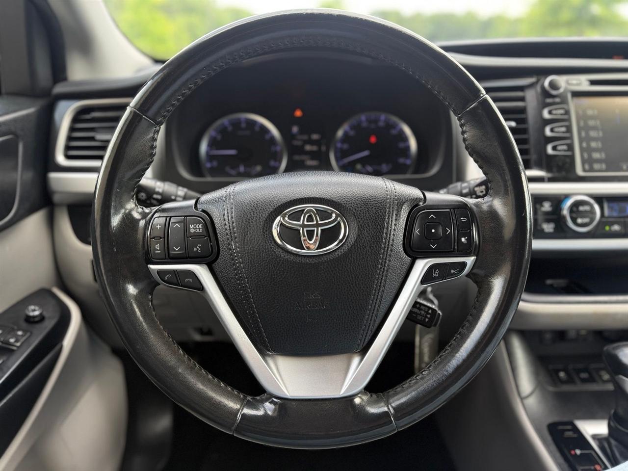 Toyota Highlander  2019
