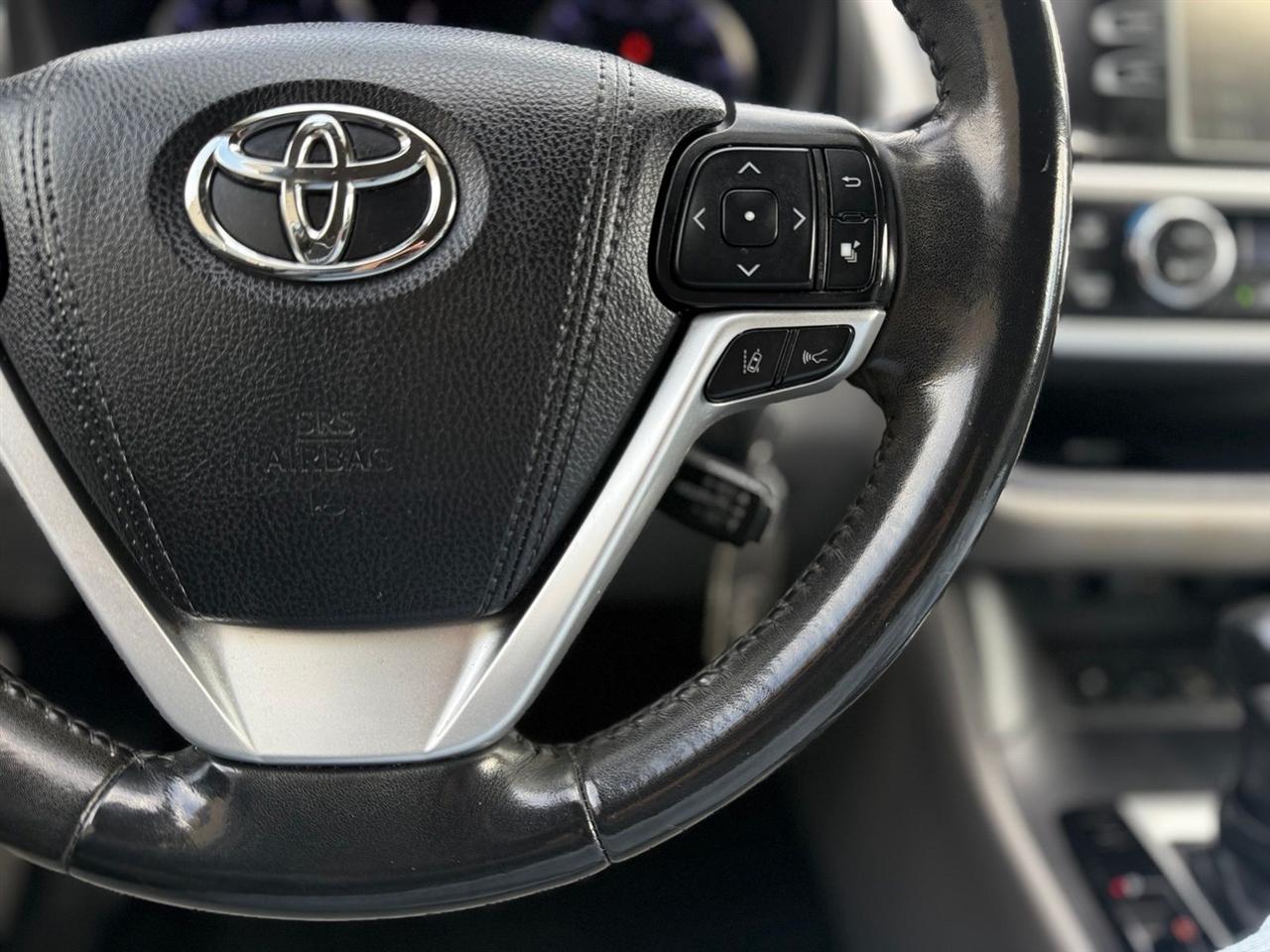 Toyota Highlander  2019