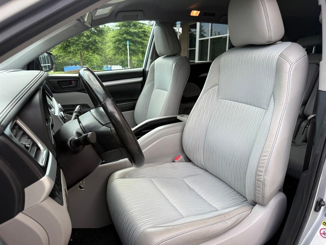 Toyota Highlander  2019