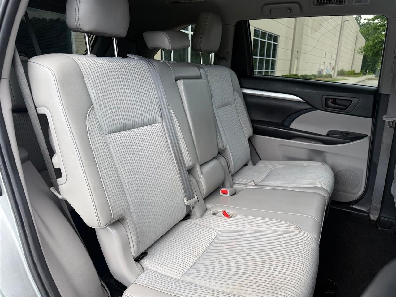 Toyota Highlander  2019