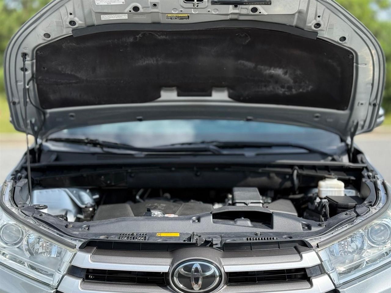 Toyota Highlander  2019