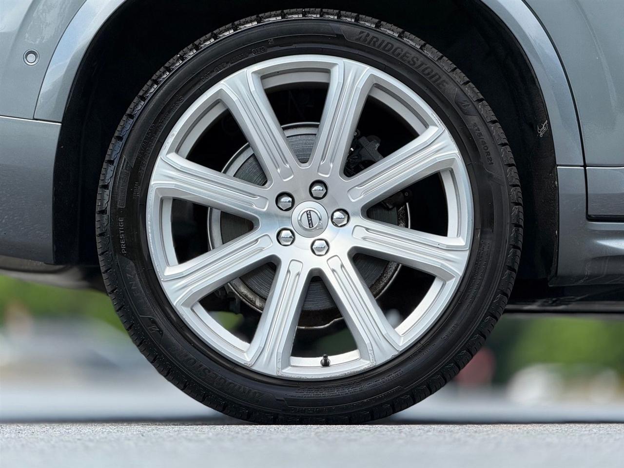 Volvo XC90  2019
