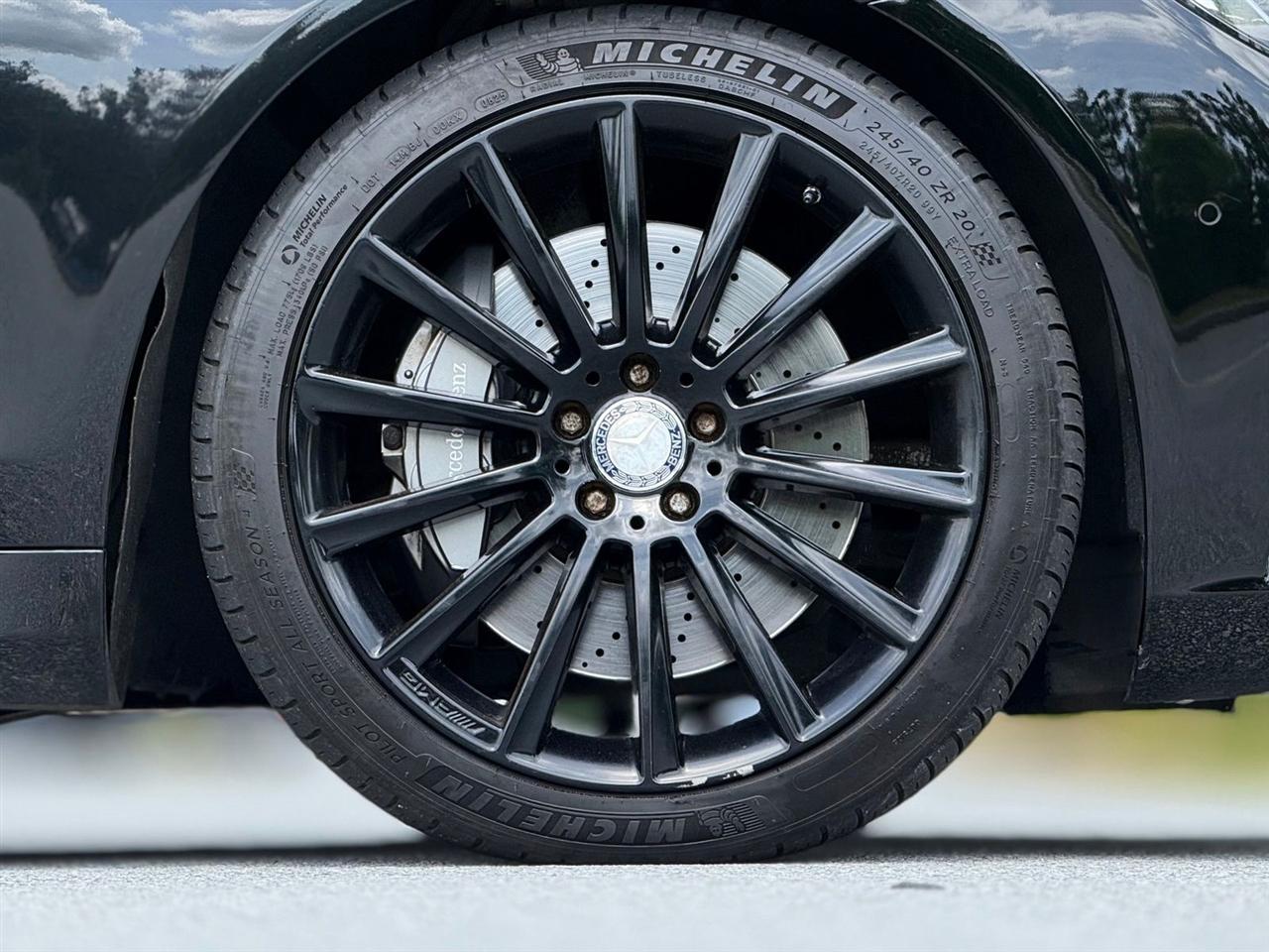 Mercedes-Benz S-Class  2014