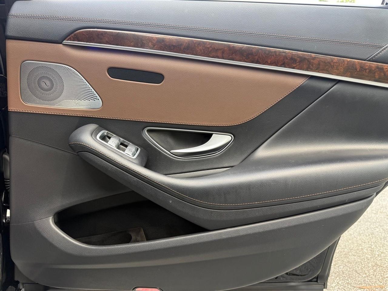 Mercedes-Benz S-Class  2014