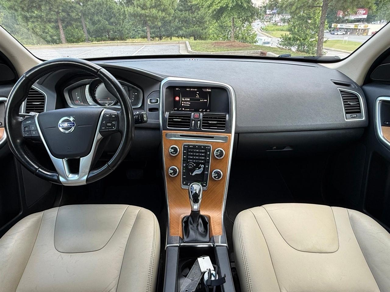 Volvo XC60  2017