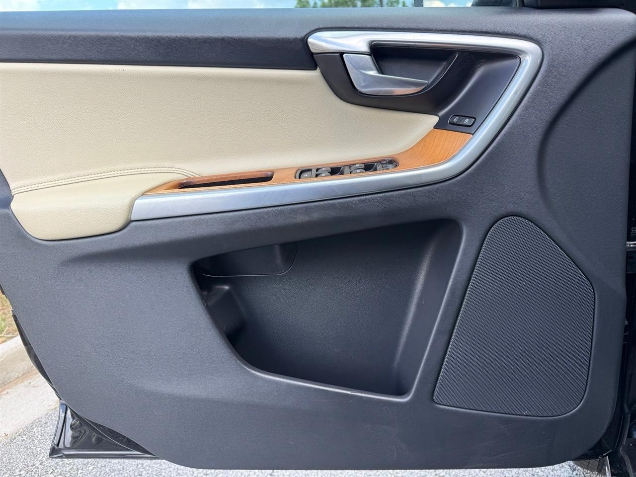 Volvo XC60  2017