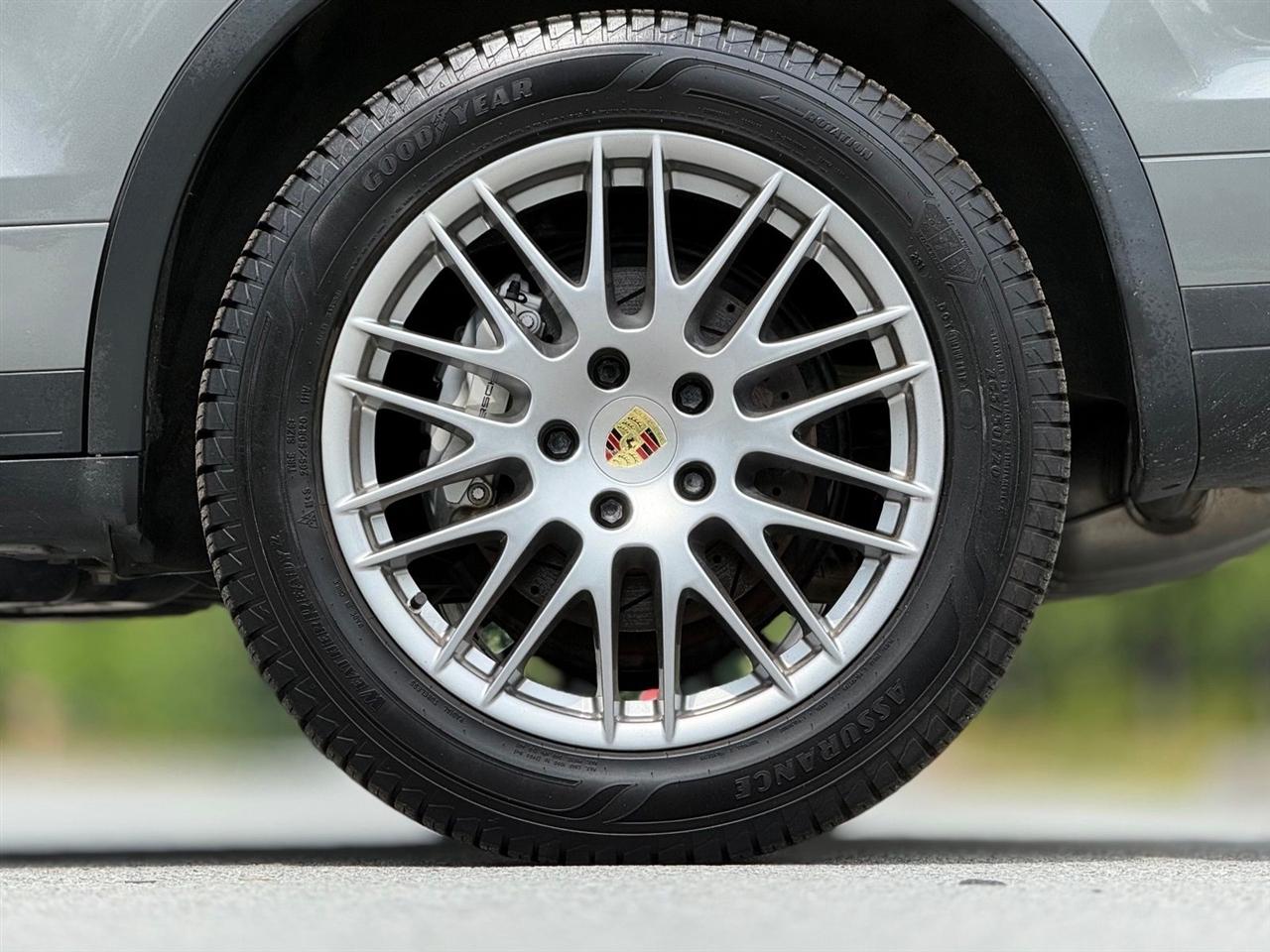 Porsche Cayenne  2017