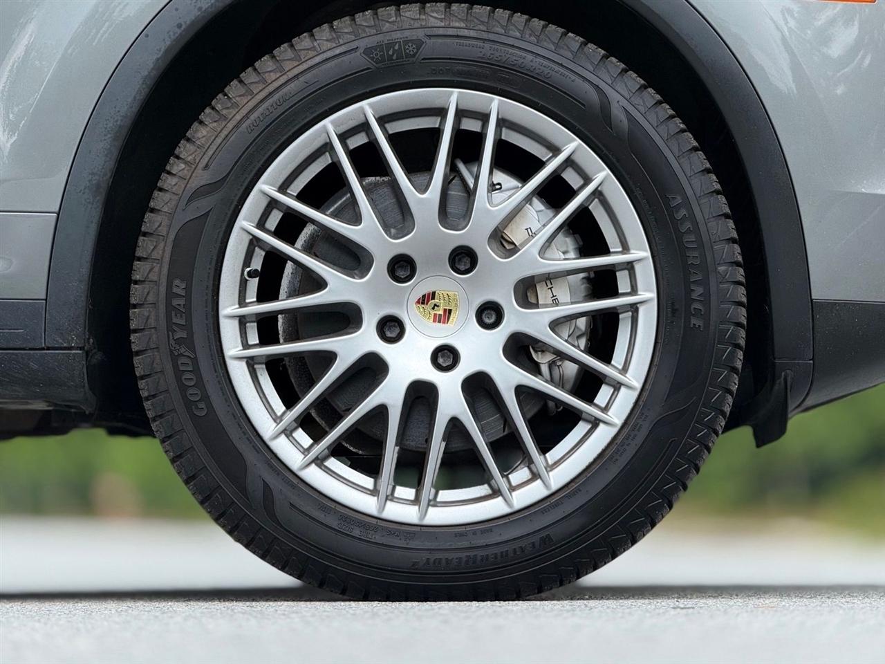 Porsche Cayenne  2017