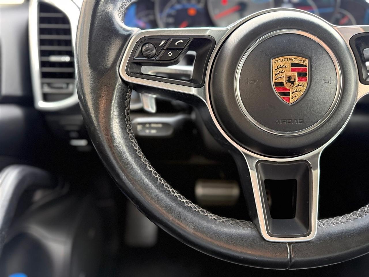 Porsche Cayenne  2017