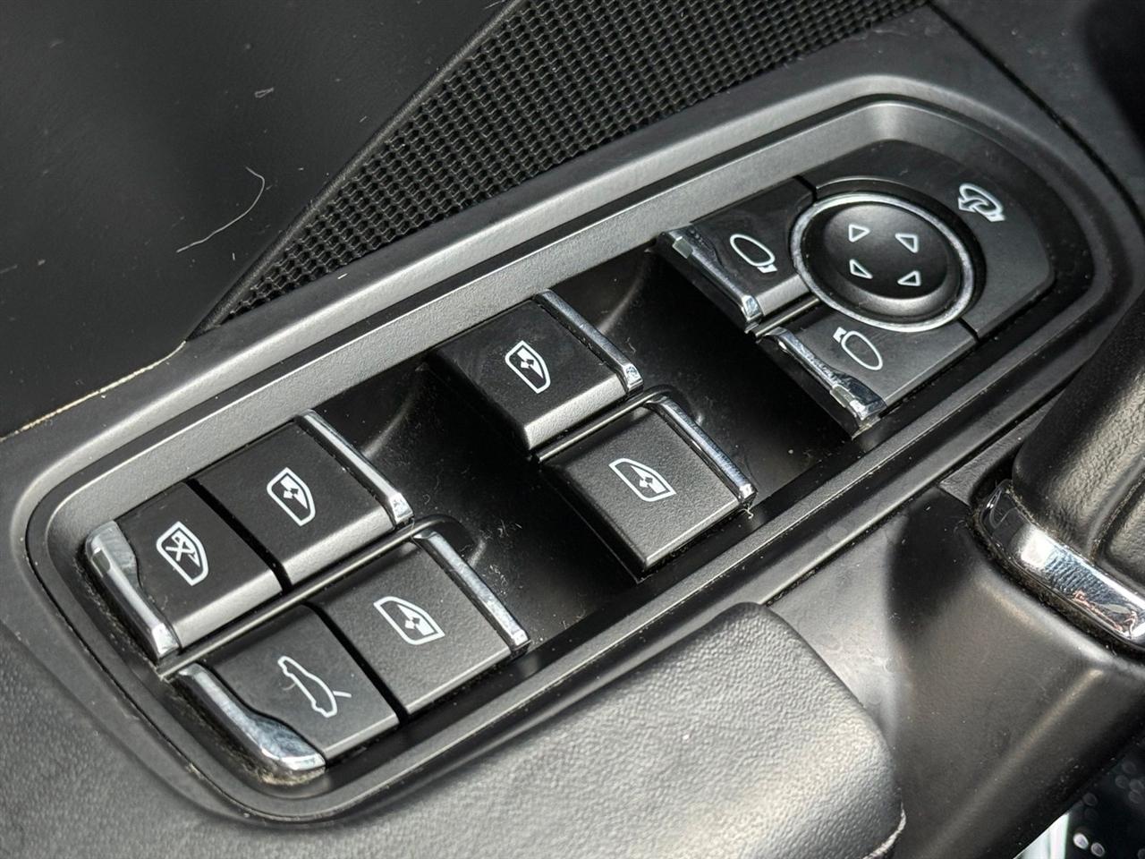 Porsche Cayenne  2017