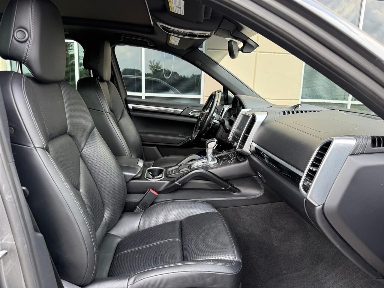 Porsche Cayenne  2017