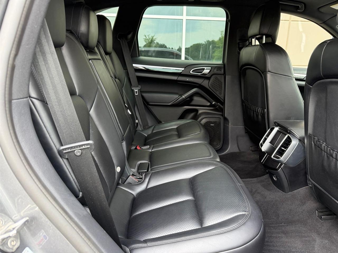 Porsche Cayenne  2017