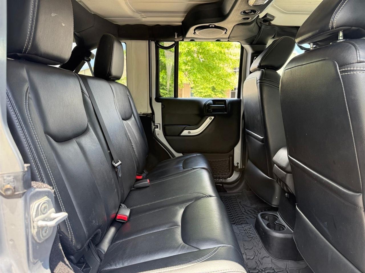 Jeep Wrangler Unlimited  2014