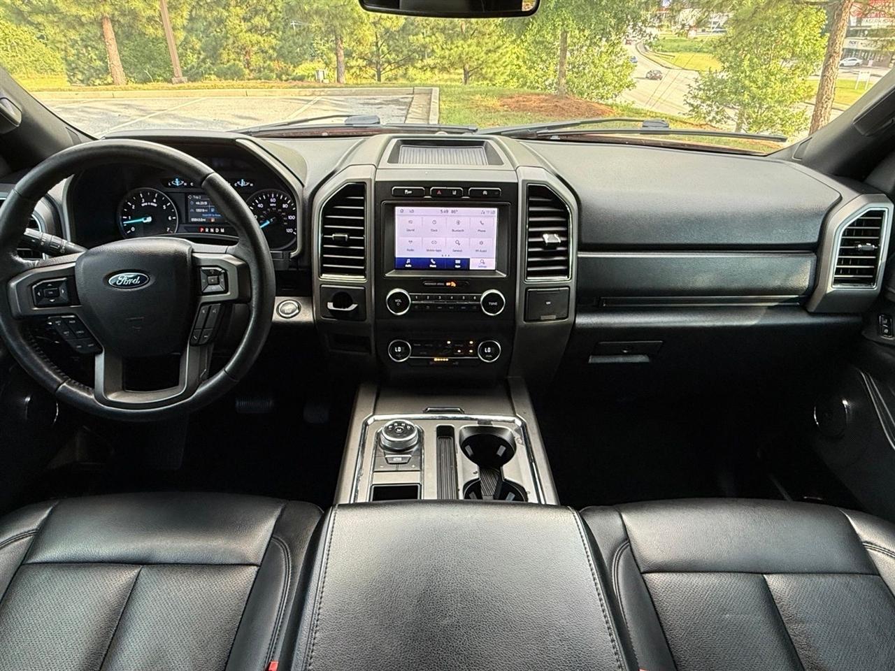 Ford Expedition  2020