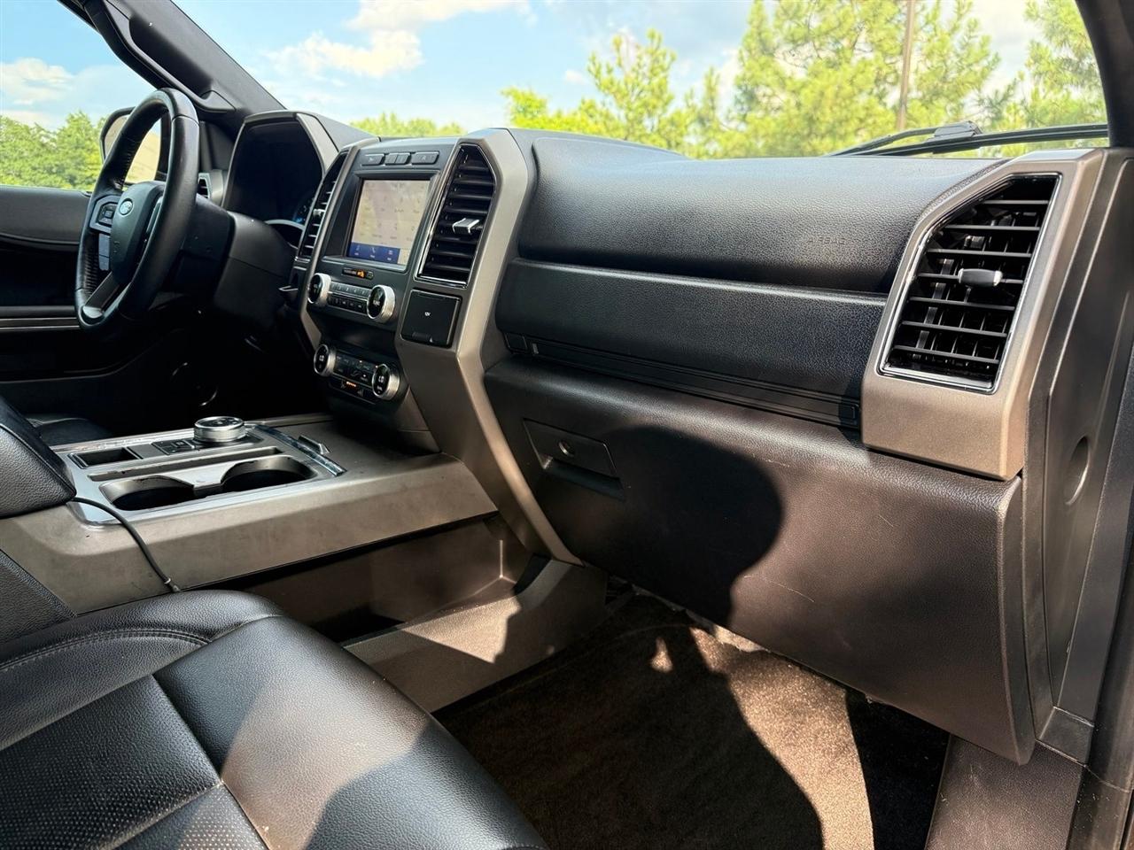 Ford Expedition  2020