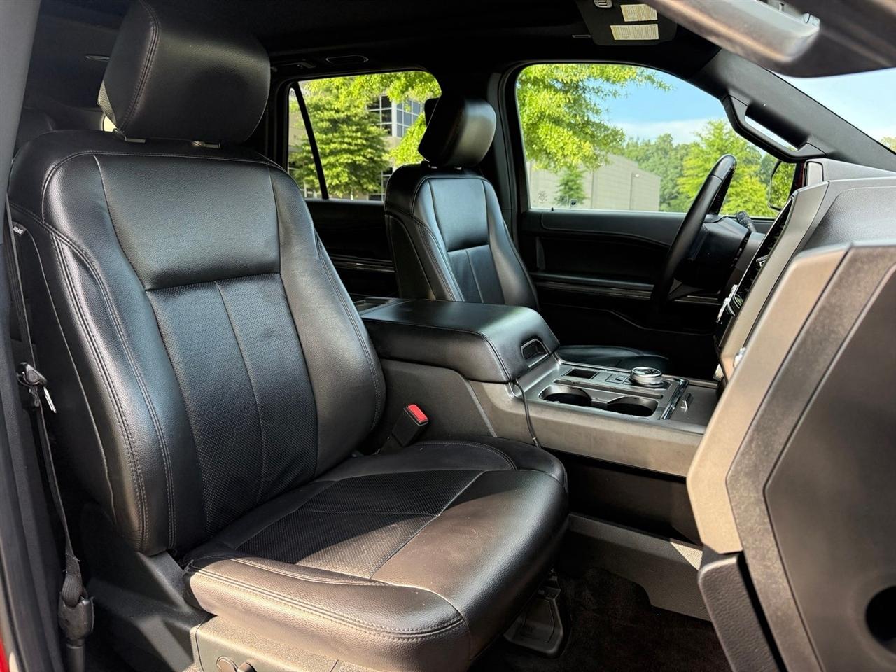 Ford Expedition  2020
