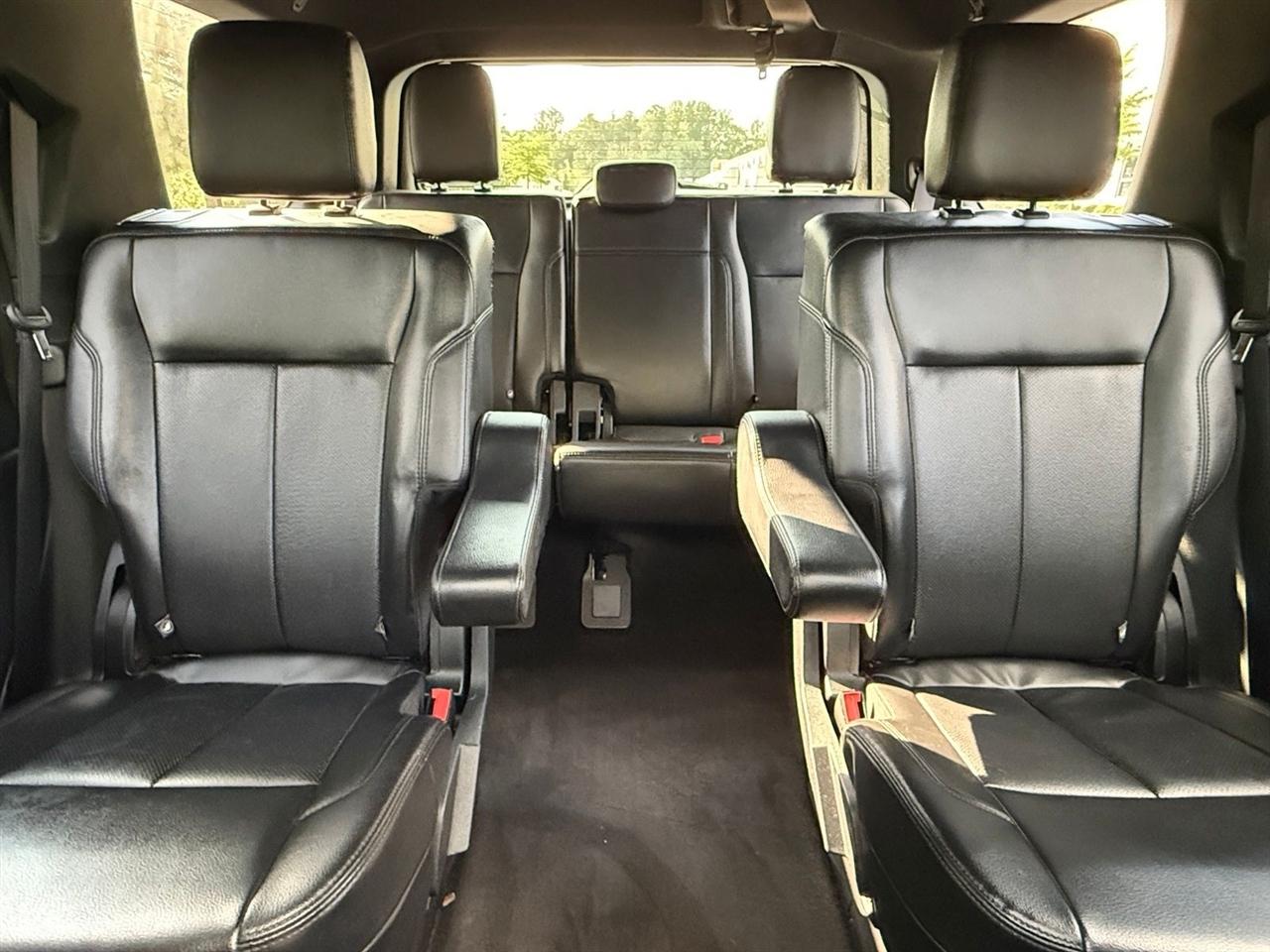 Ford Expedition  2020