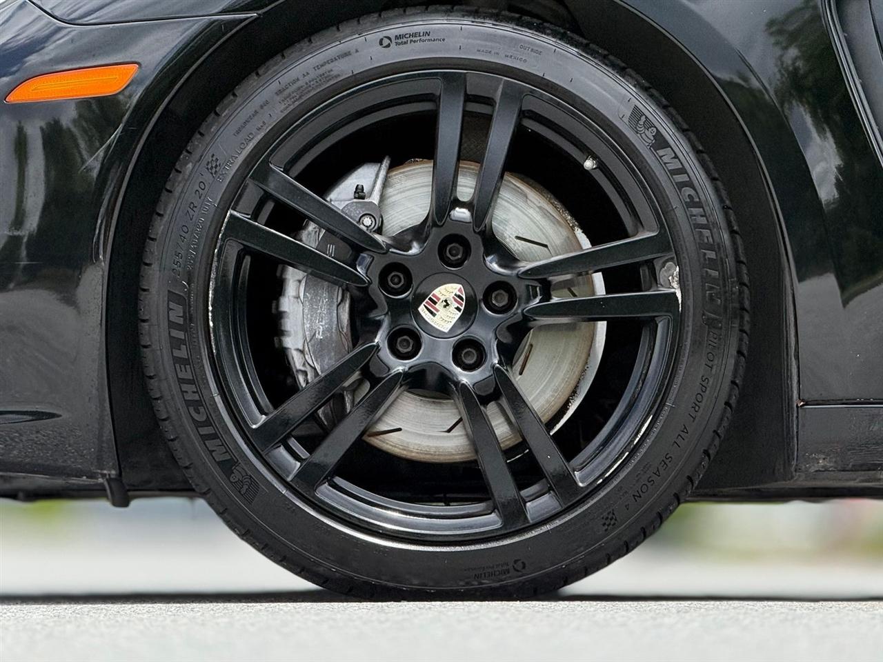 Porsche Panamera  2014