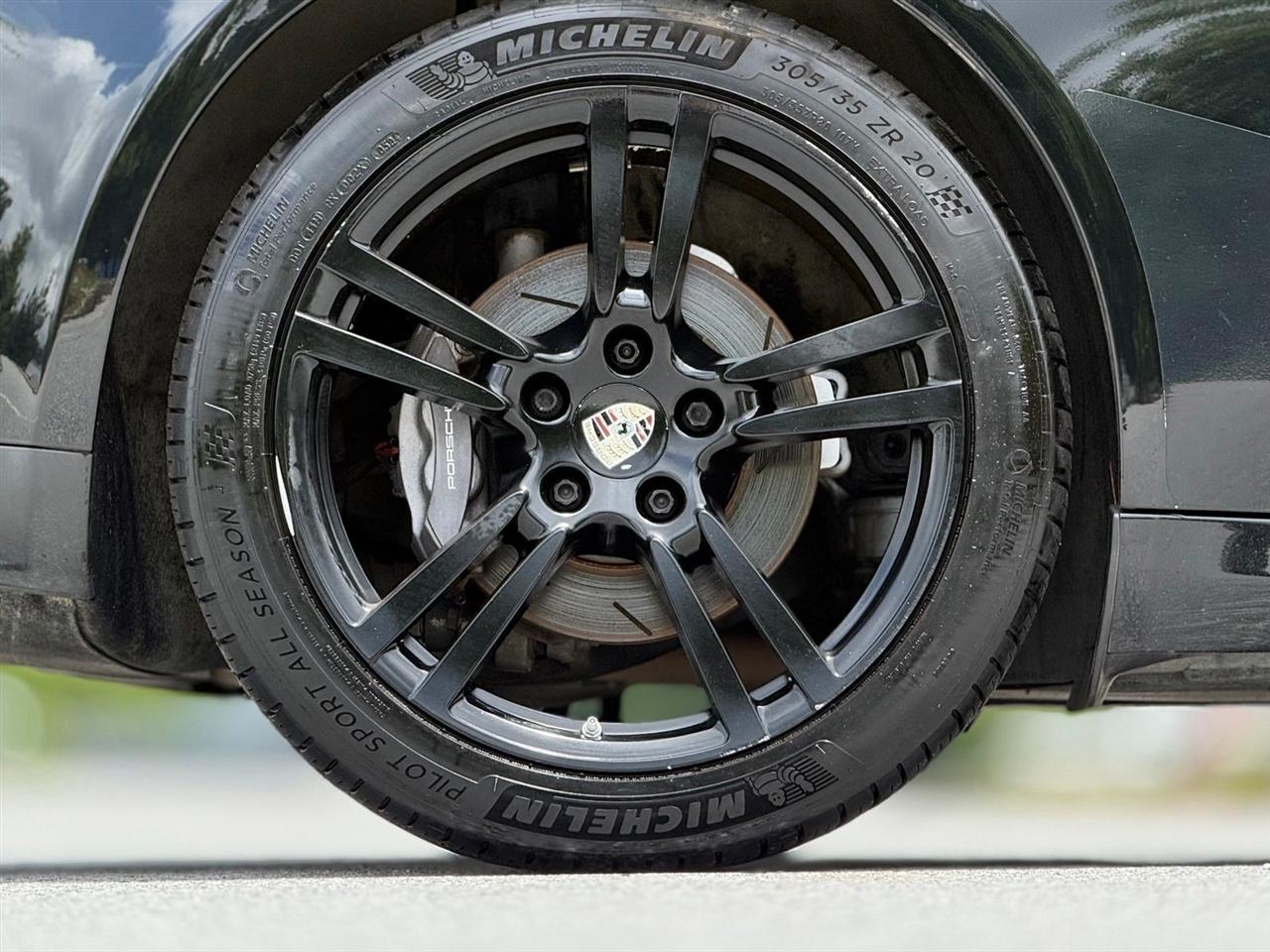 Porsche Panamera  2014