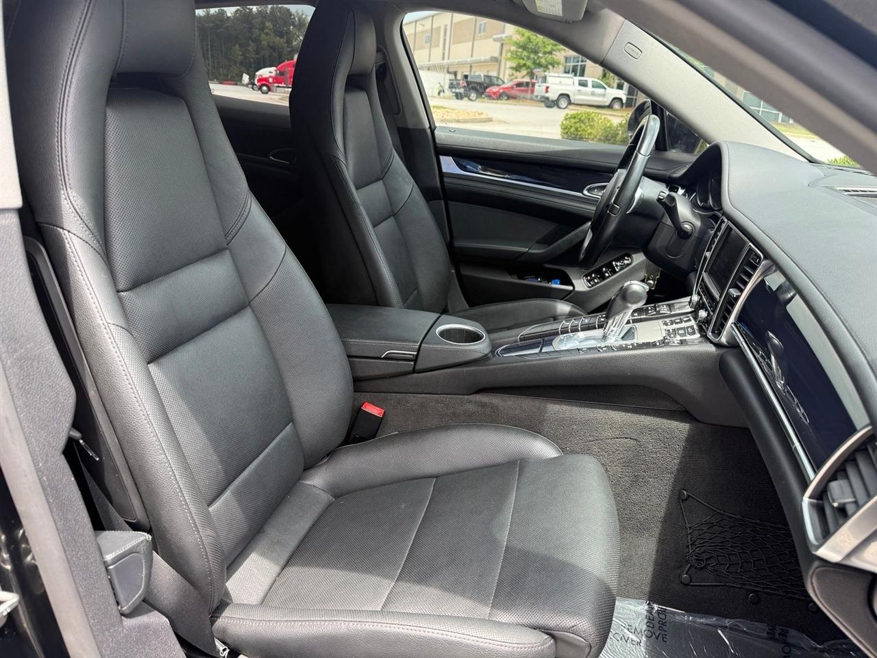 Porsche Panamera  2014