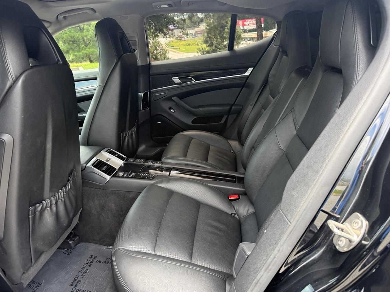 Porsche Panamera  2014